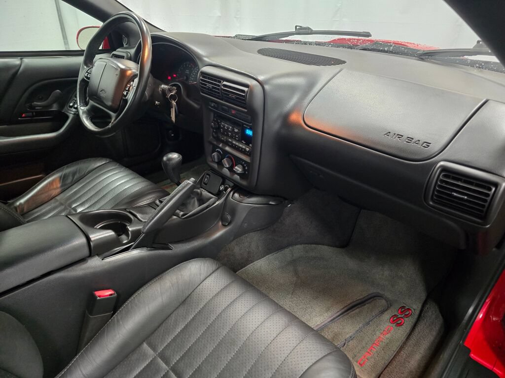 Used 2002 Chevrolet Camaro Z28 w/ SS Performance/Appearance Pkg RWD image 69