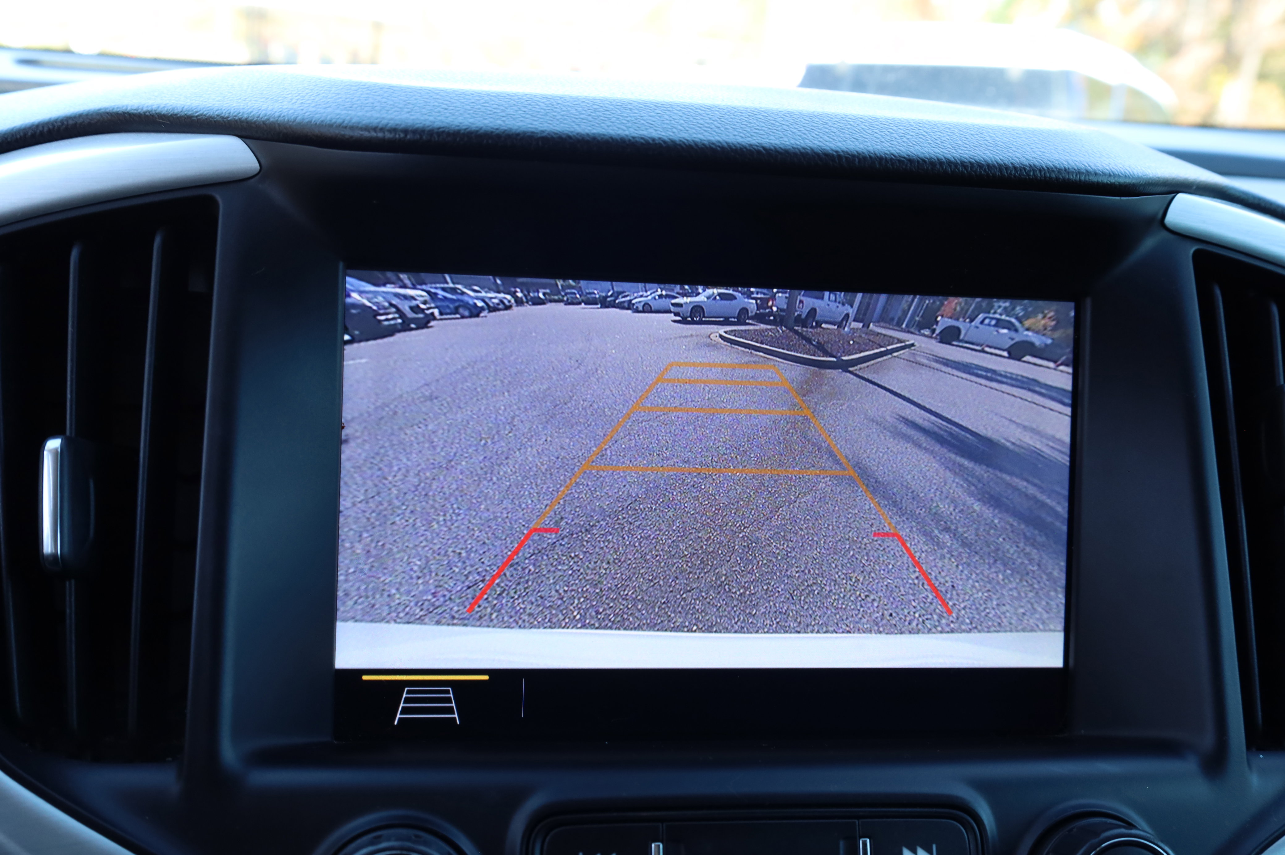 Used 2020 GMC Terrain SLT image 29