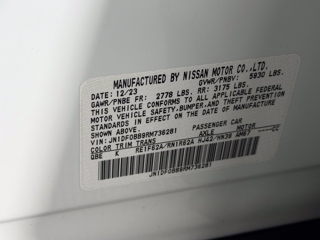 Used 2024 Nissan Ariya AWD image 23