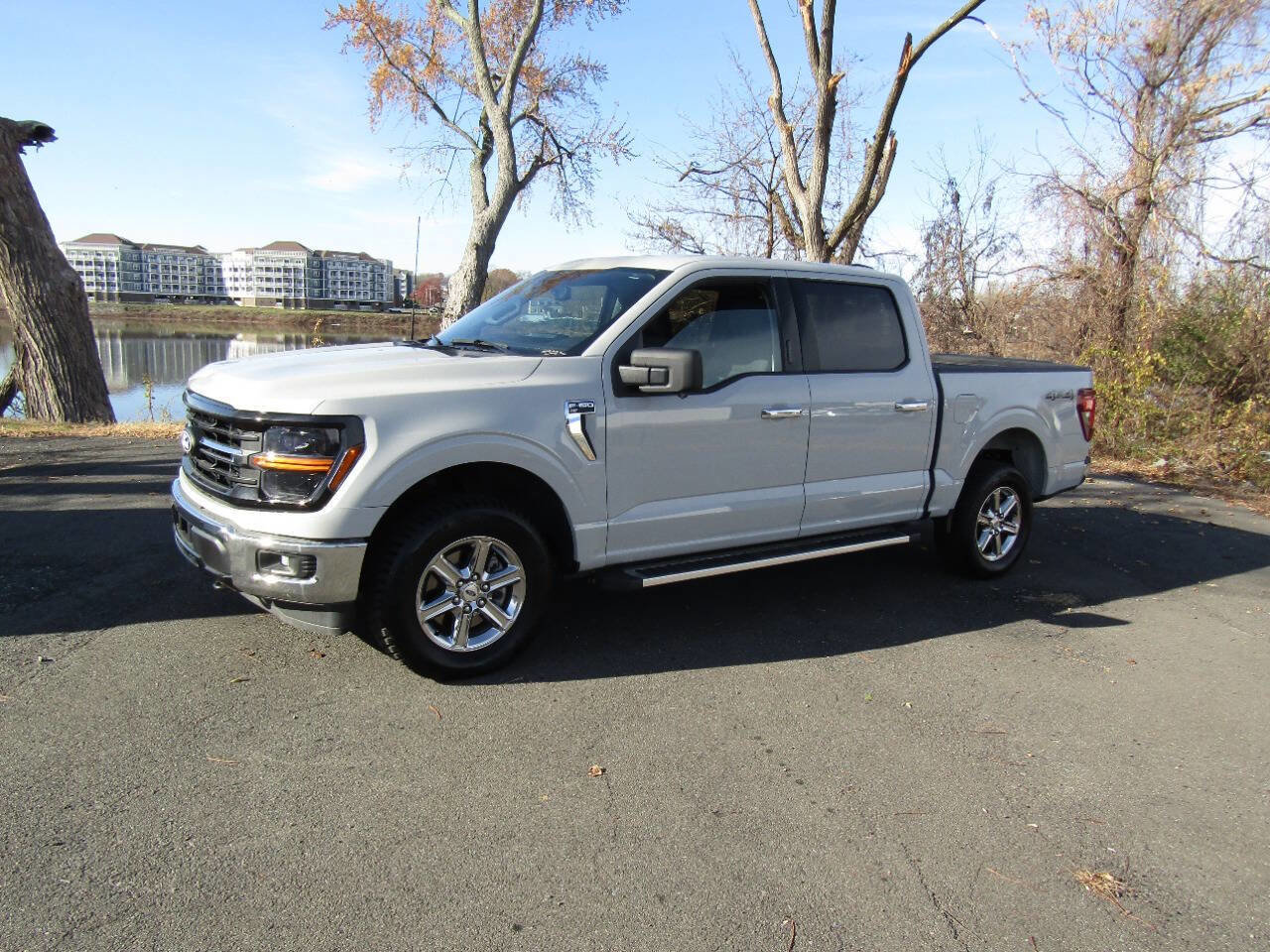 Used 2024 Ford F150 XLT image 44