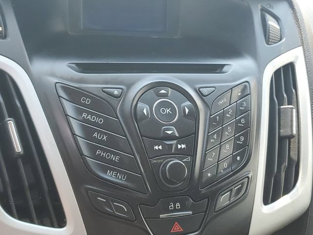 Used 2013 Ford Focus SE FWD image 18