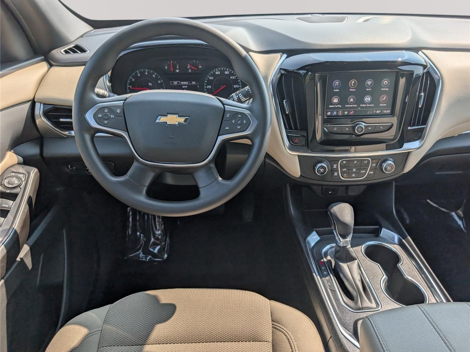 Used 2023 Chevrolet Traverse LS AWD/4WD image 17
