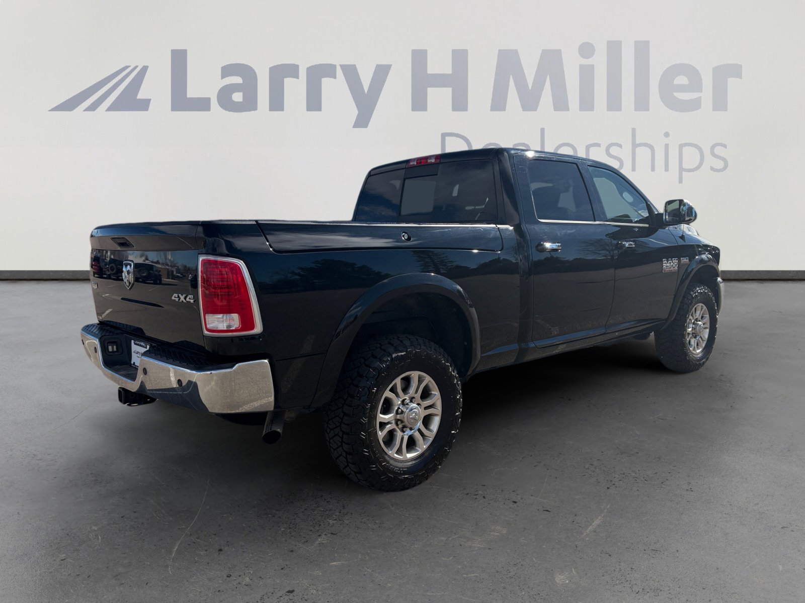 Used 2014 RAM 2500 Laramie w/ HD Snow Plow Prep Group image 6