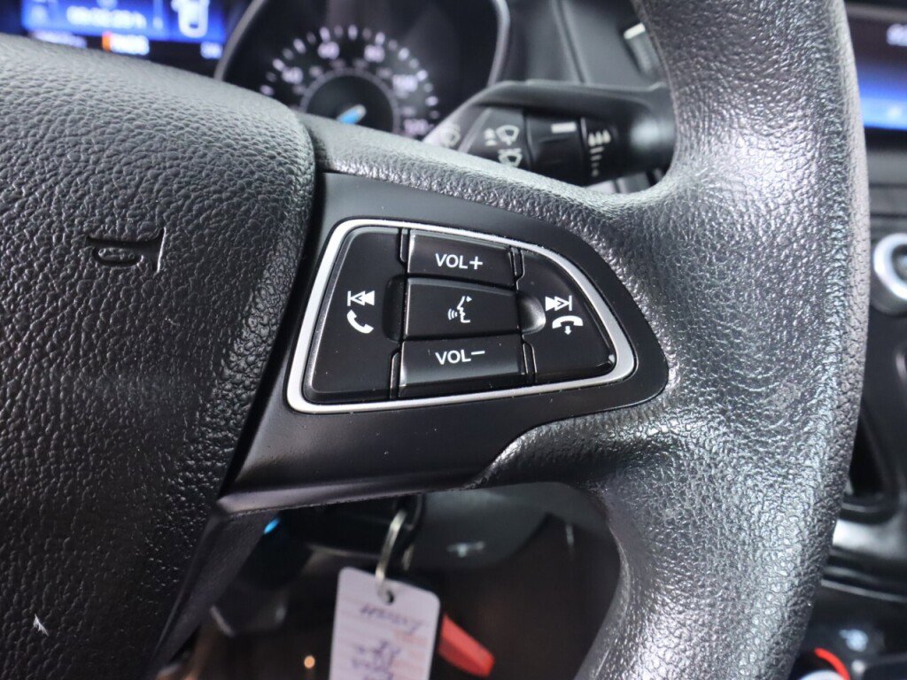 Used 2018 Ford Focus SE FWD image 13