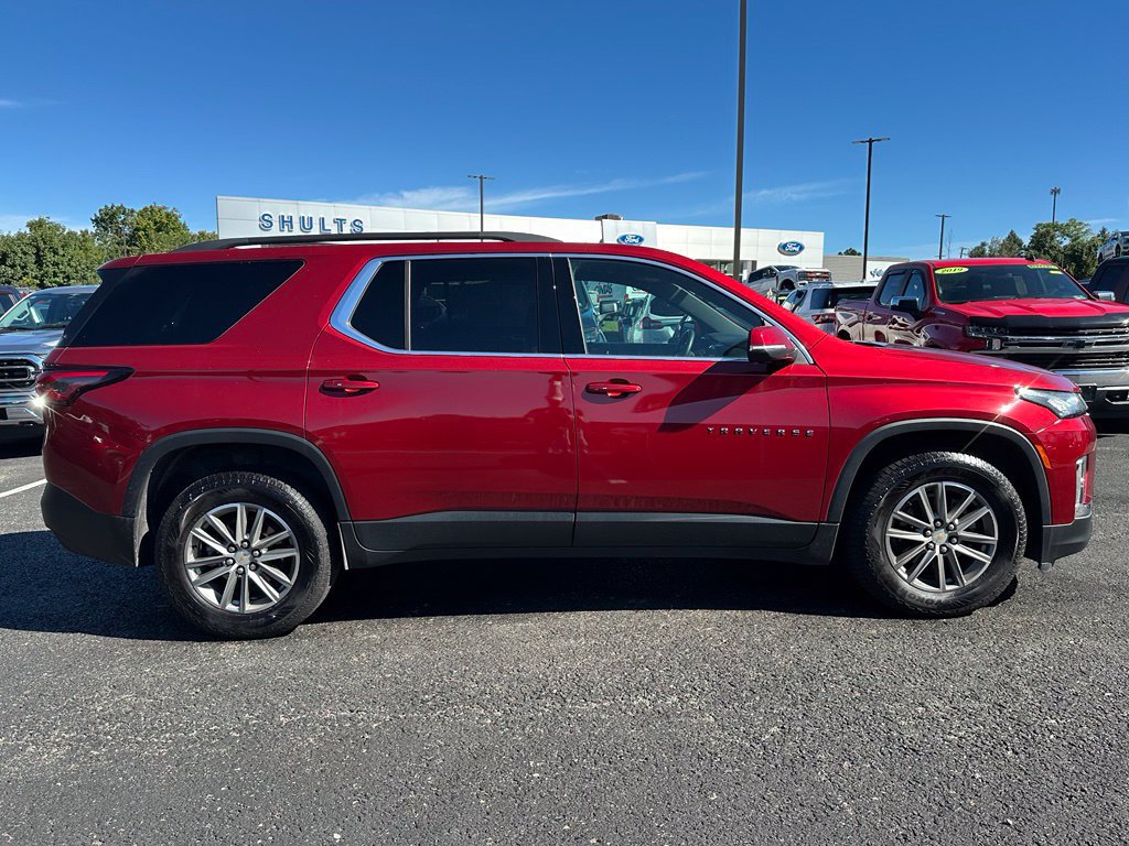 Used 2023 Chevrolet Traverse LT AWD/4WD image 4