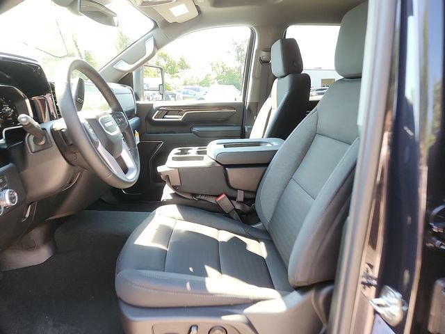 New 2026 GMC Sierra 2500 SLE w/ Preferred Package AWD/4WD image 9