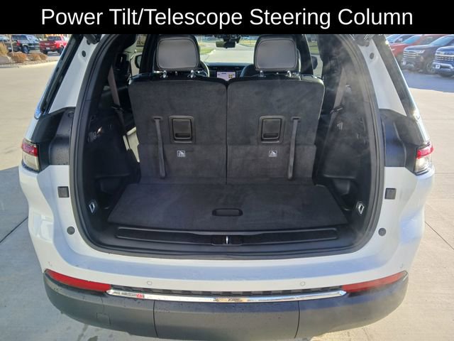 New 2025 Jeep Grand Cherokee L Limited w/ Luxury Tech Group II image 17