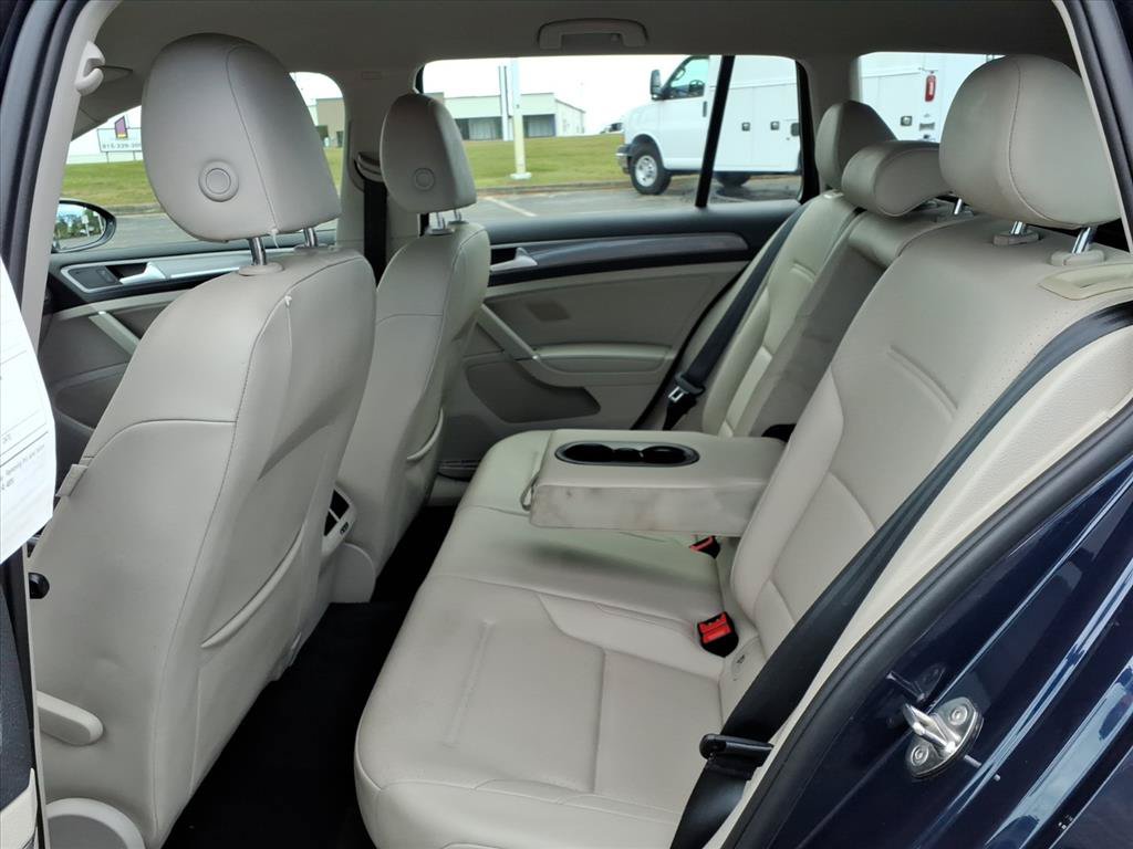 Used 2019 Volkswagen Golf Alltrack S AWD/4WD image 29