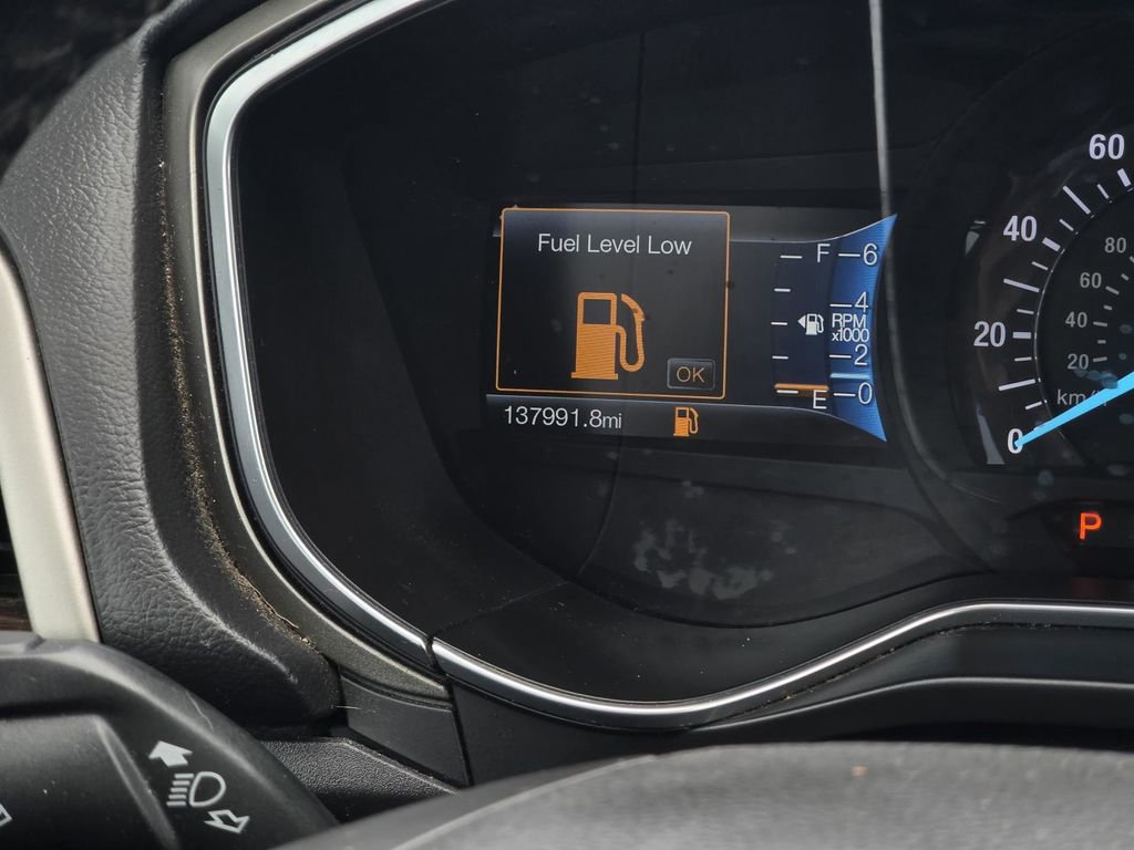Used 2016 Ford Fusion SE w/ Equipment Group 202A FWD image 21
