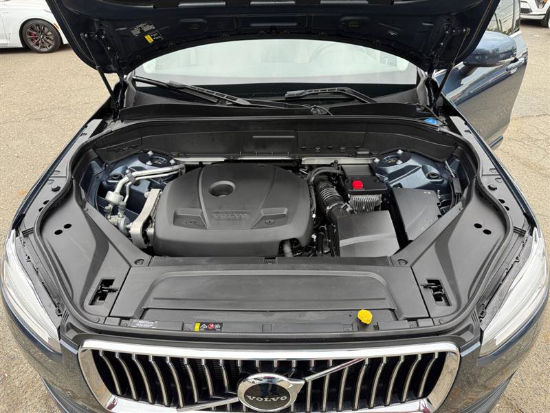 Used 2021 Volvo XC90 T6 Momentum w/ Climate Package AWD/4WD image 22
