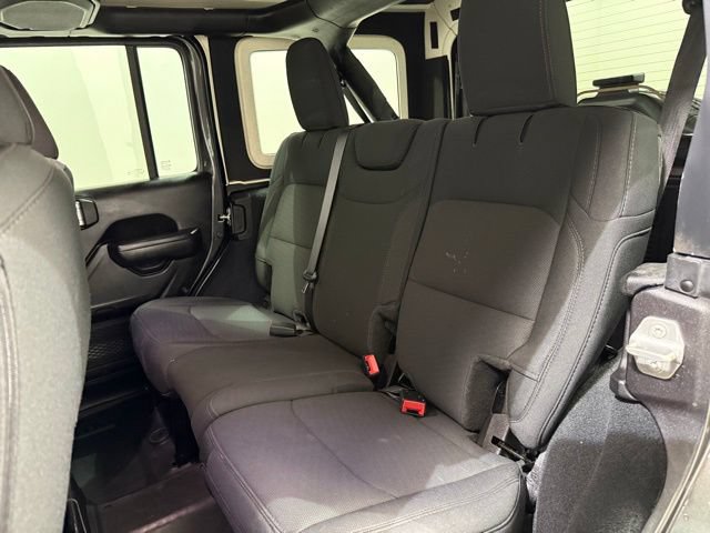 Used 2022 Jeep Wrangler Unlimited Sport AWD/4WD image 25