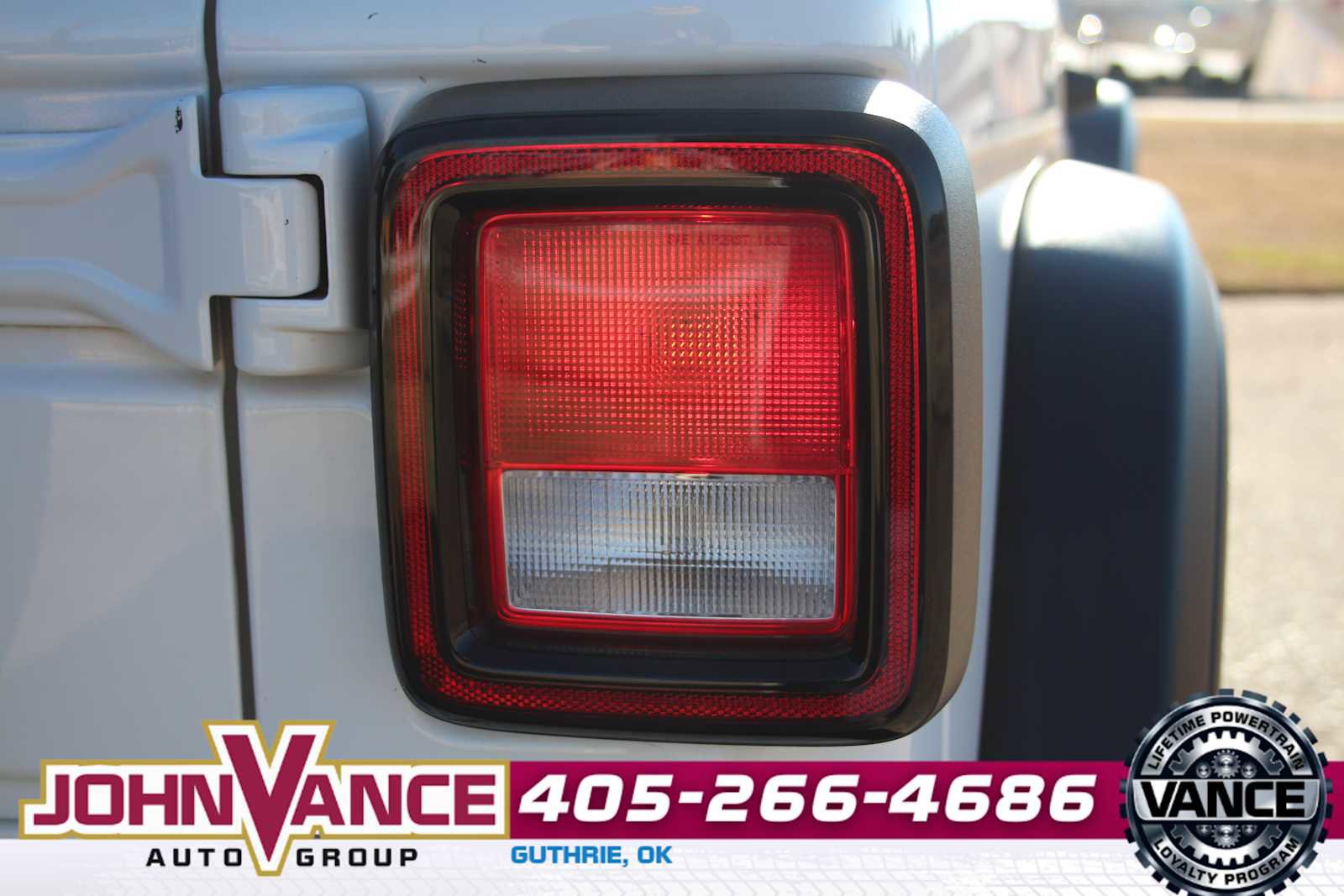 Used 2022 Jeep Wrangler Sport image 11