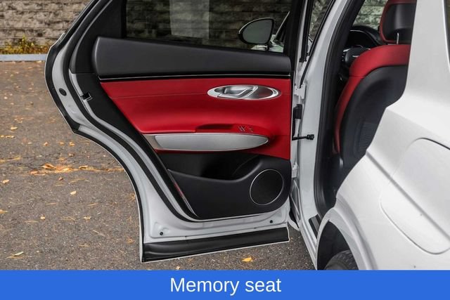 Used 2023 Genesis GV70 3.5T Sport w/ Cargo Package AWD/4WD image 23