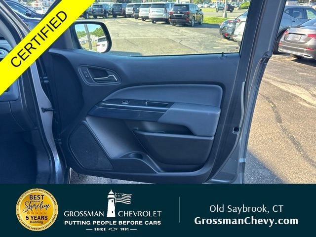Used 2022 Chevrolet Colorado Z71 AWD/4WD image 25