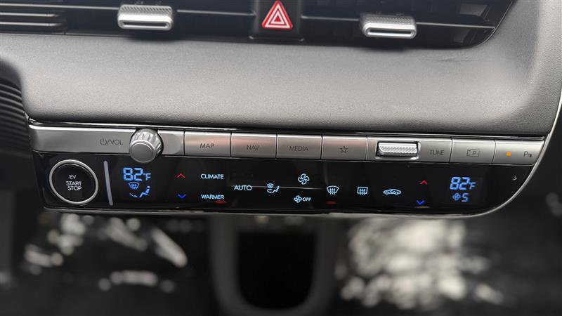 Used 2024 Hyundai Ioniq 5 Limited image 27