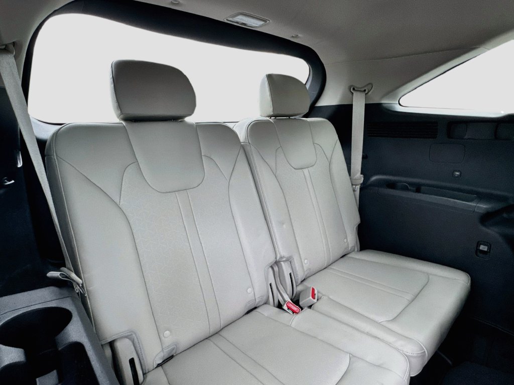 Certified 2022 Kia Sorento S FWD image 30