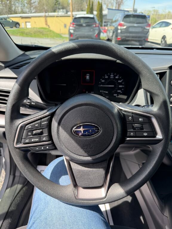 Used 2025 Subaru Impreza 2.0i AWD/4WD image 9