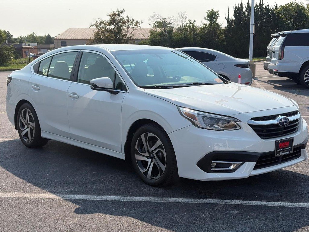 Used 2022 Subaru Legacy Limited AWD/4WD image 3
