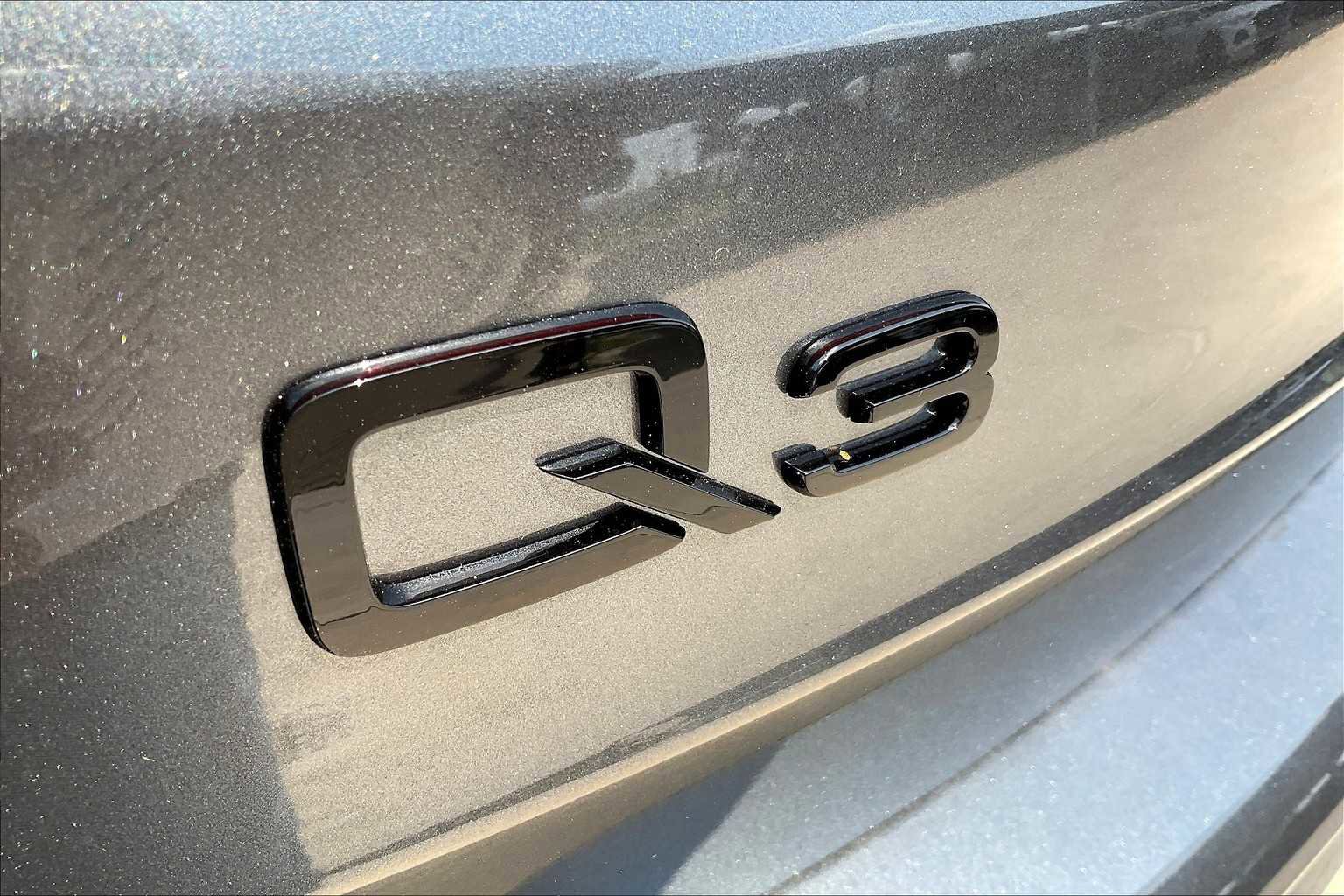 Used 2025 Audi Q3 2.0T Premium Plus w/ Premium Plus Package image 15