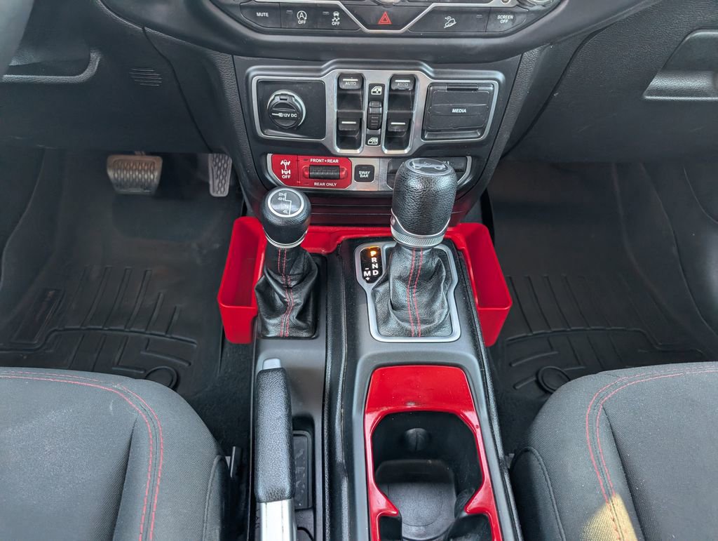 Used 2018 Jeep Wrangler Unlimited Rubicon w/ LED Lighting Group image 22