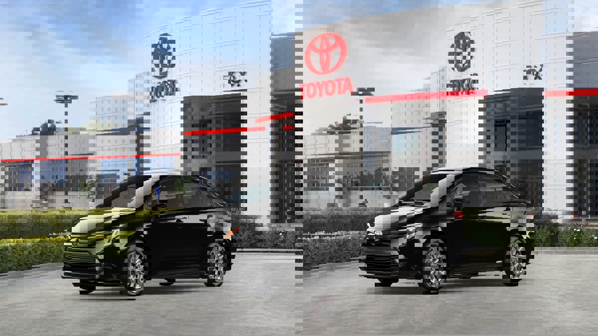 New 2026 Toyota Corolla LE image 2