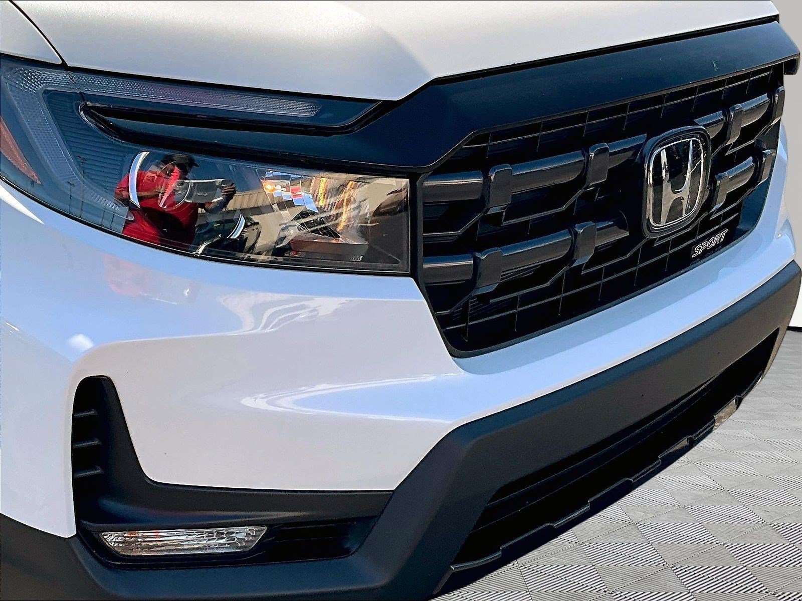 Used 2024 Honda Ridgeline Sport image 33