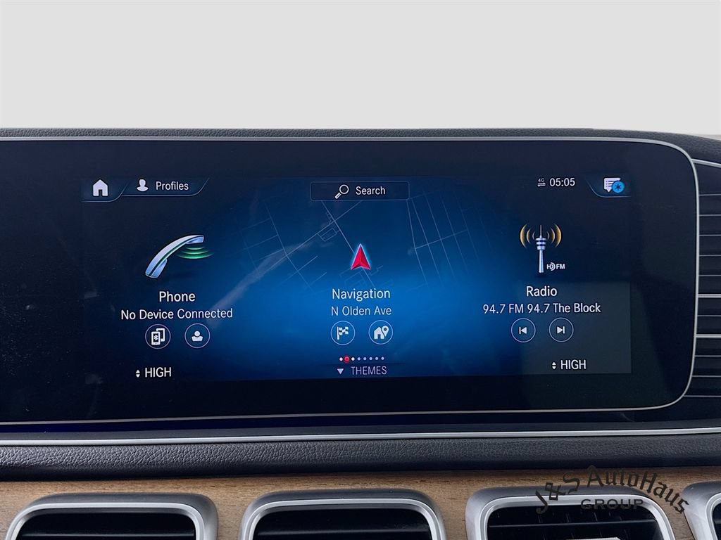 Used 2022 Mercedes-Benz GLE 350 4MATIC w/ AMG Line Exterior image 17