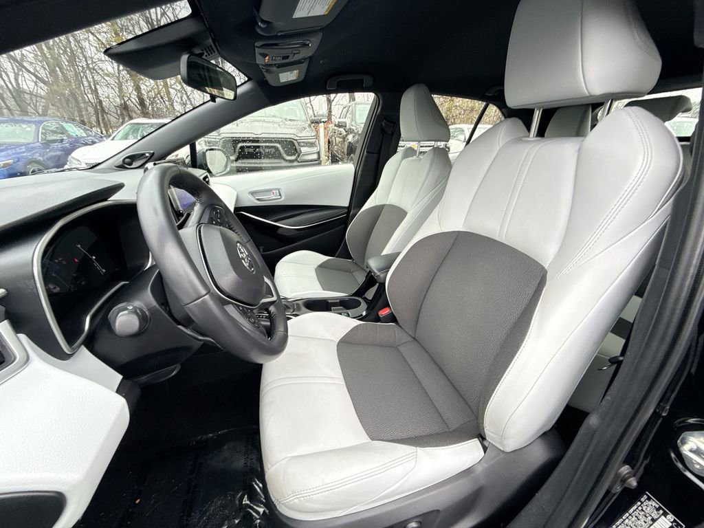 Used 2023 Toyota Corolla XSE image 13
