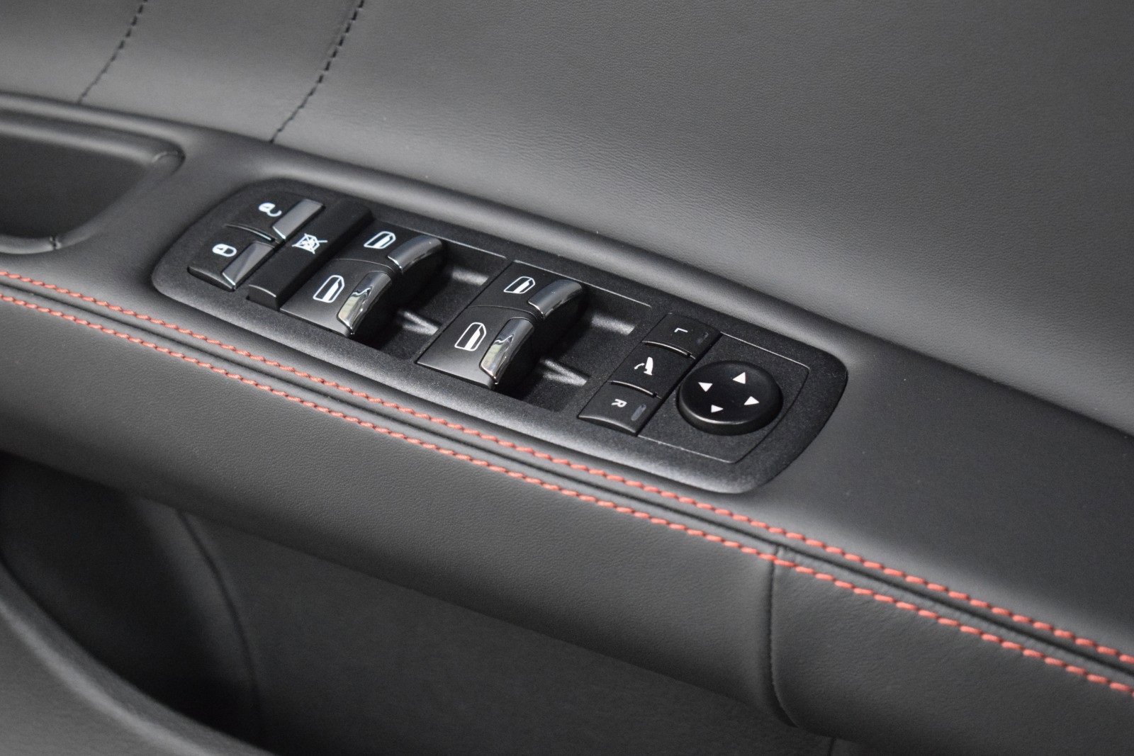 Certified 2022 Maserati Ghibli Modena Q4 image 38