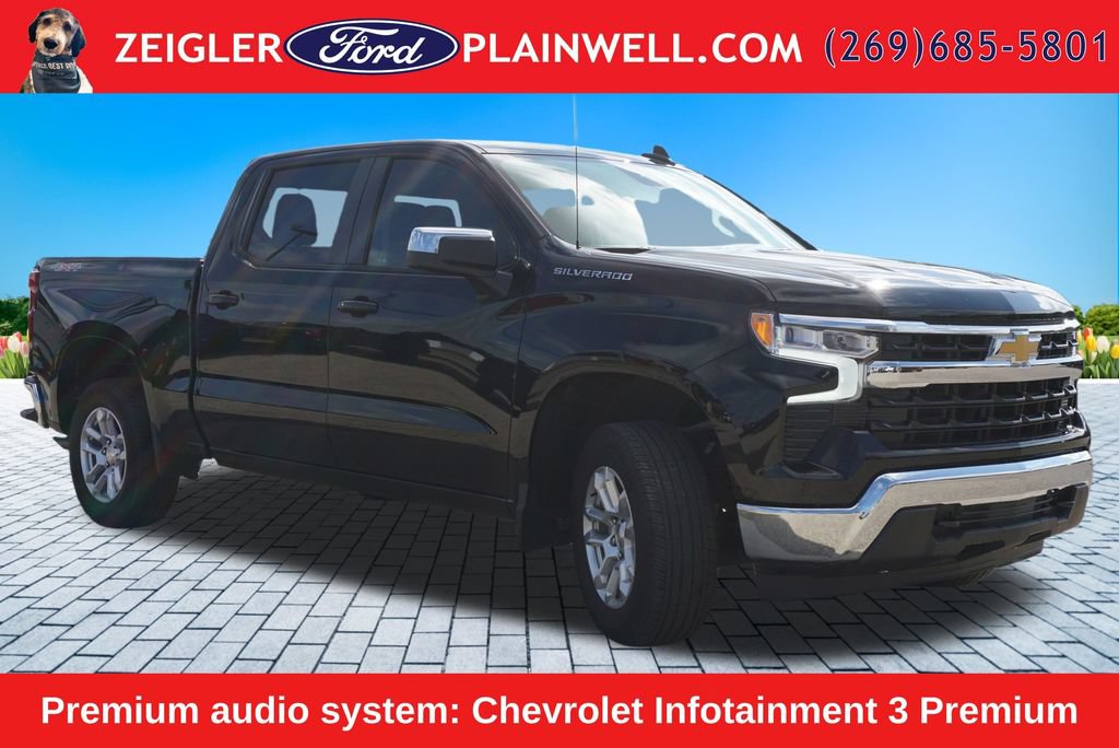 Used 2024 Chevrolet Silverado 1500 LT AWD/4WD image 7