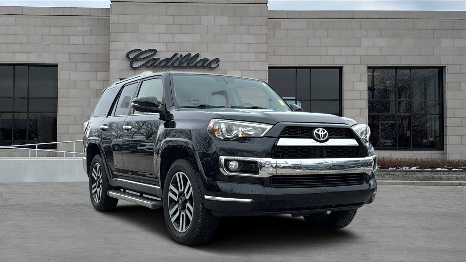 Used 2016 Toyota 4Runner Limited image 1