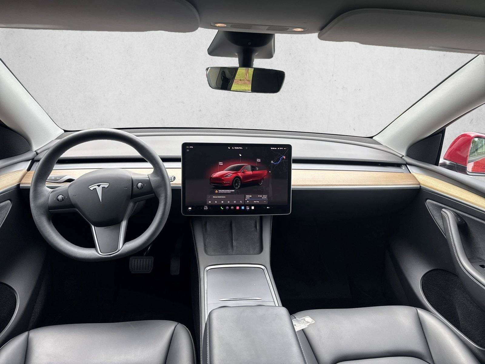 Used 2023 Tesla Model Y Long Range AWD/4WD image 24