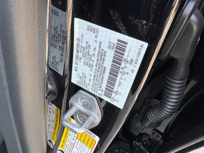 Used 2024 Lincoln Nautilus Premier image 28