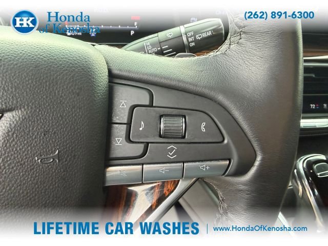 Used 2023 Cadillac Escalade Premium Luxury image 12