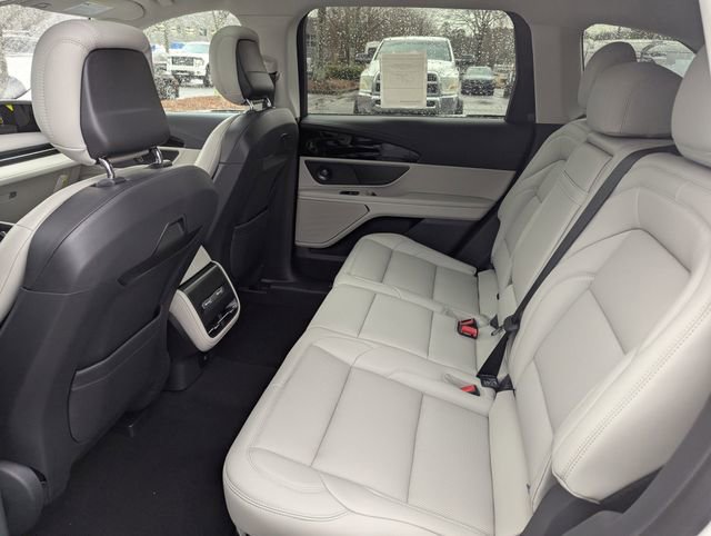 New 2026 Lincoln Nautilus Premier w/ Equipment Group 102A image 12