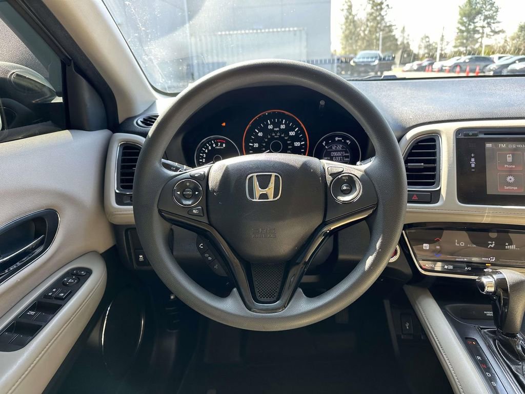 Used 2016 Honda HR-V EX image 11