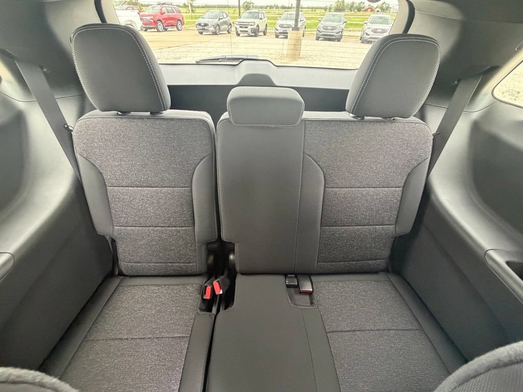 New 2026 Chevrolet Traverse LT w/ Driver Confidence Package FWD image 27