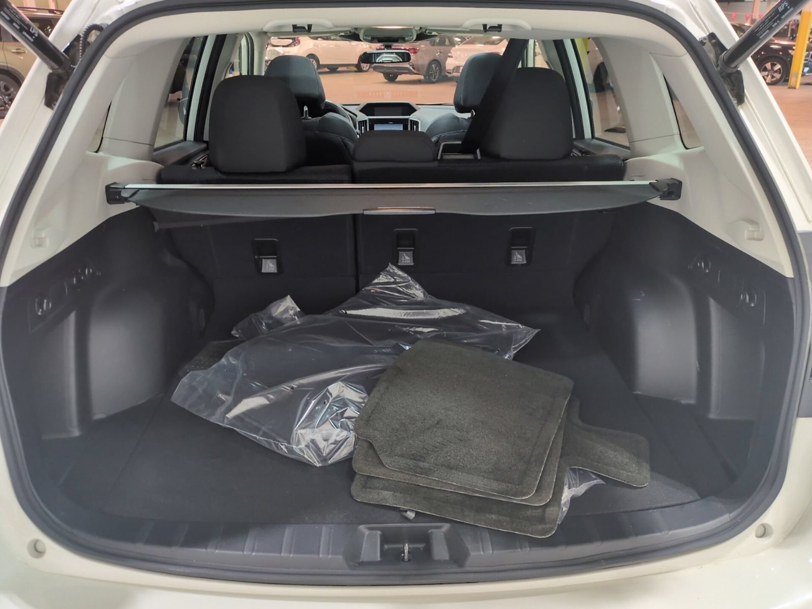 Certified 2023 Subaru Forester Premium AWD/4WD image 12
