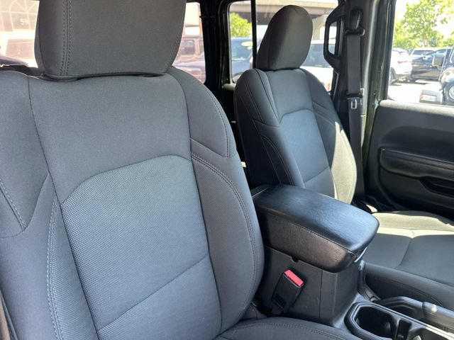 Used 2022 Jeep Wrangler Unlimited Sport AWD/4WD image 11