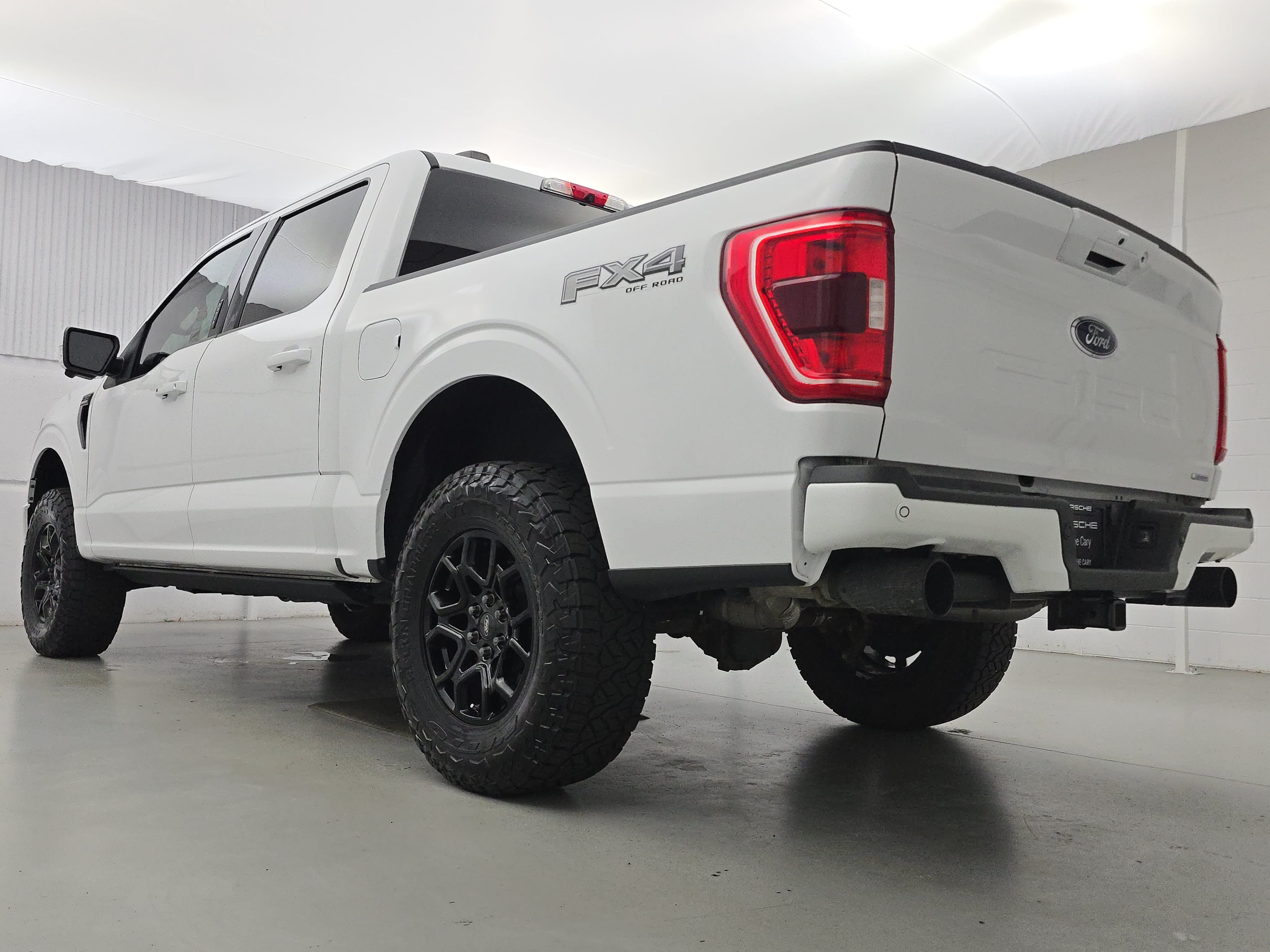 Used 2021 Ford F150 XLT w/ Equipment Group 302A High AWD/4WD image 3