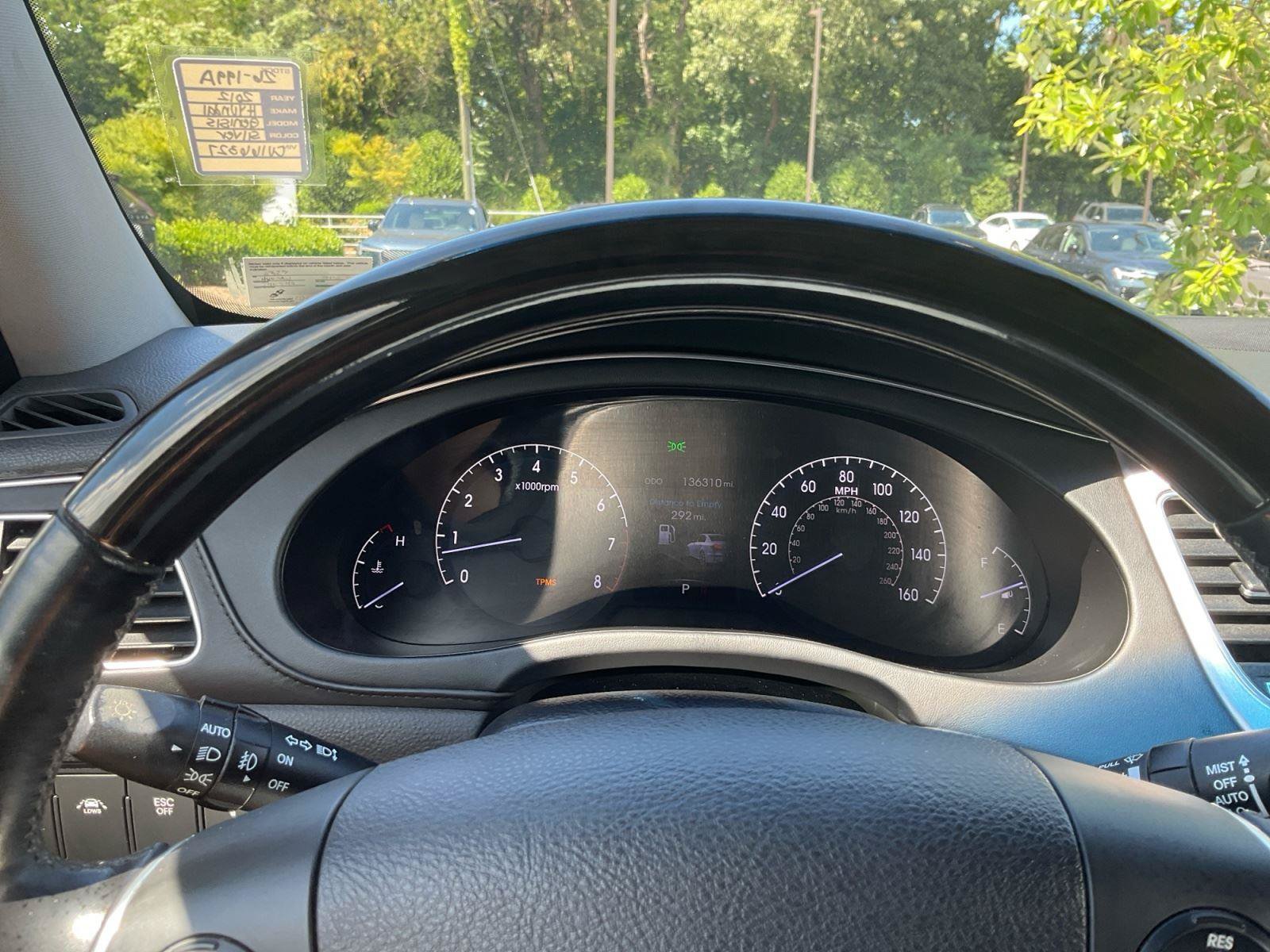 Used 2012 Hyundai Genesis 4.6 RWD image 18