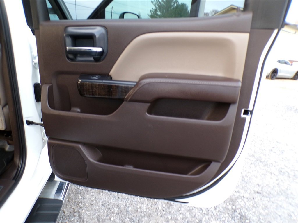 Used 2015 GMC Sierra 3500 Denali w/ Duramax Plus Package image 27