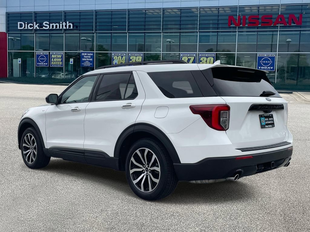 Used 2023 Ford Explorer ST-Line w/ Class IV Trailer Tow Package image 4