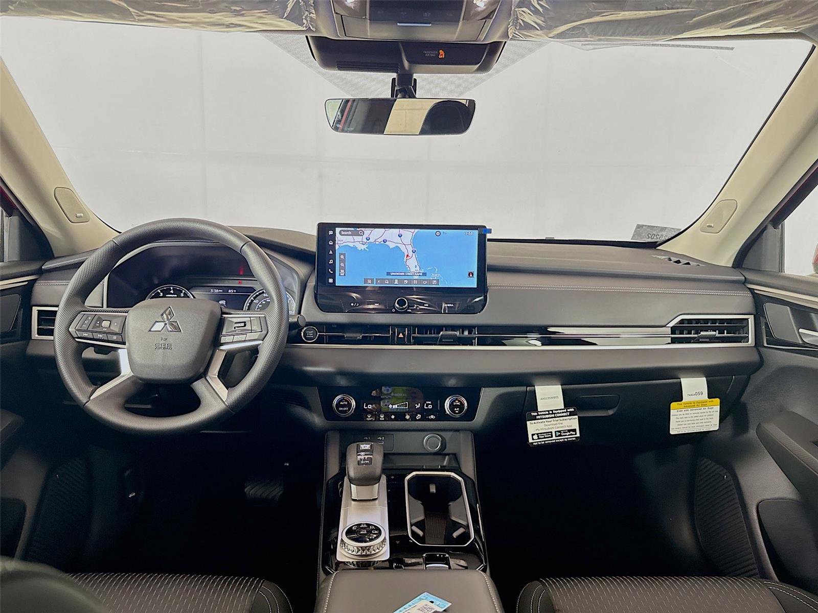 New 2026 Mitsubishi Outlander ES FWD image 3