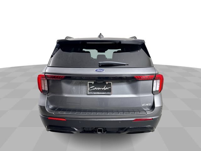 Used 2025 Ford Explorer ST-Line w/ ST-Line Street Pack AWD/4WD image 7