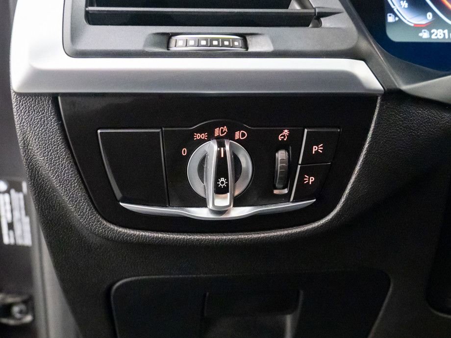 Used 2022 BMW X3 xDrive30i w/ Premium Package 2 image 20