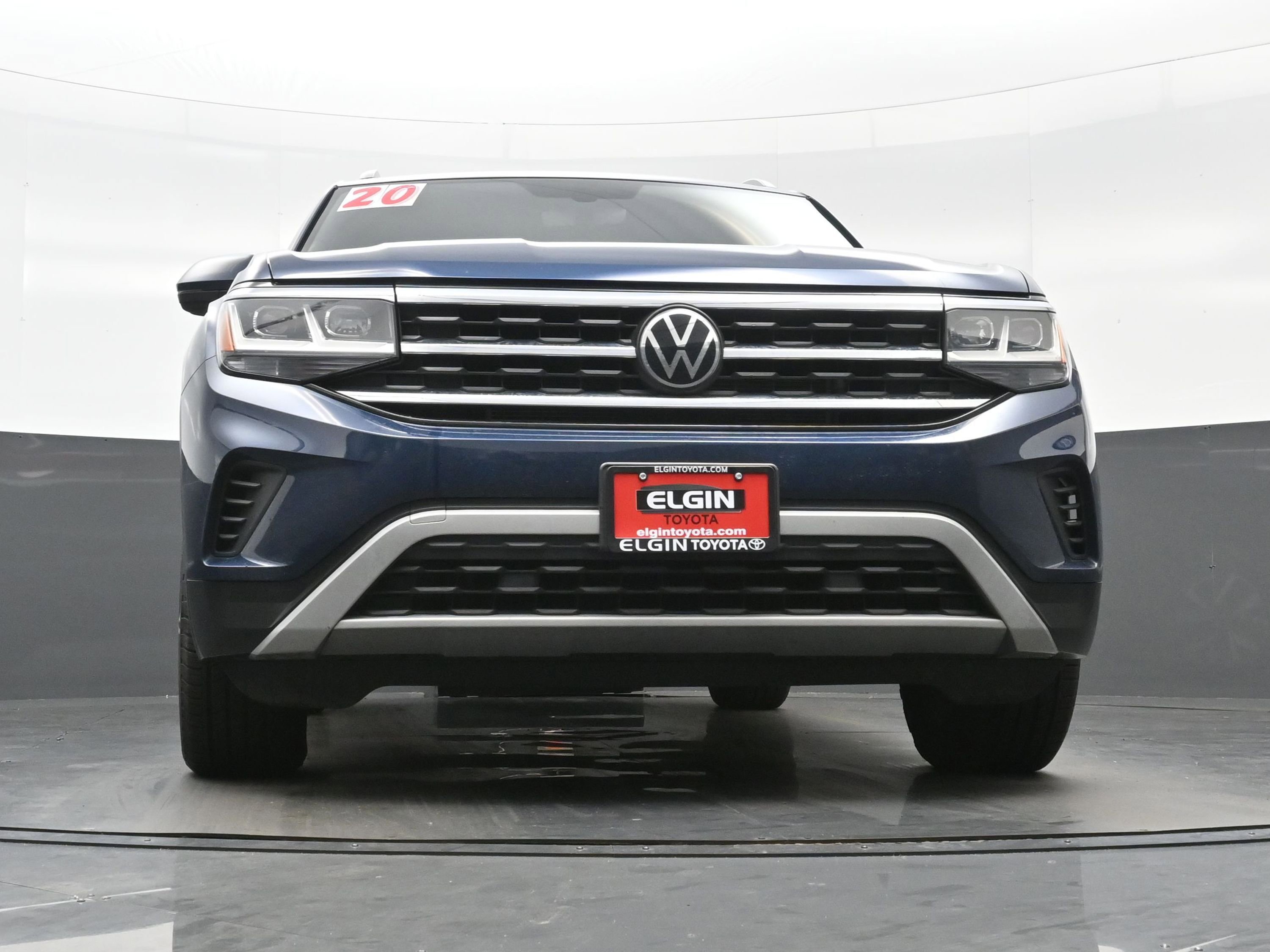 Used 2020 Volkswagen Atlas Cross Sport SE image 37