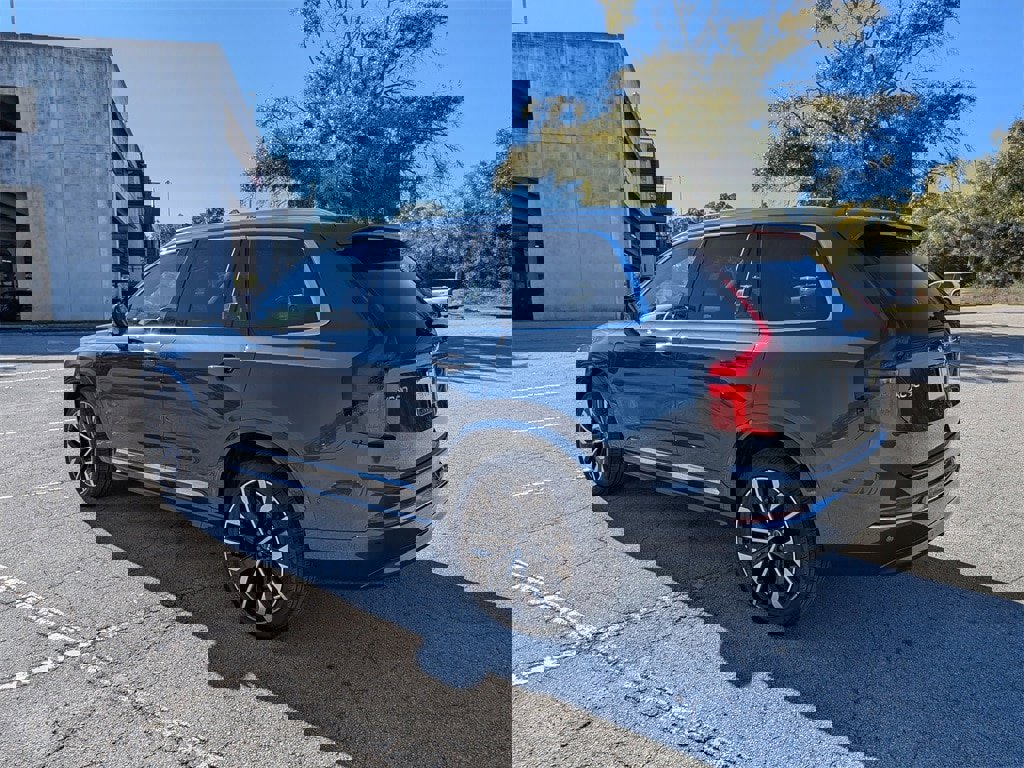 New 2026 Volvo XC90 B6 Ultra w/ Protection Package Premier image 4