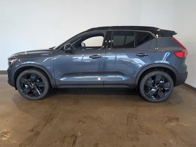 New 2026 Volvo XC40 B5 Ultra w/ Protection Package Premier AWD/4WD image 3