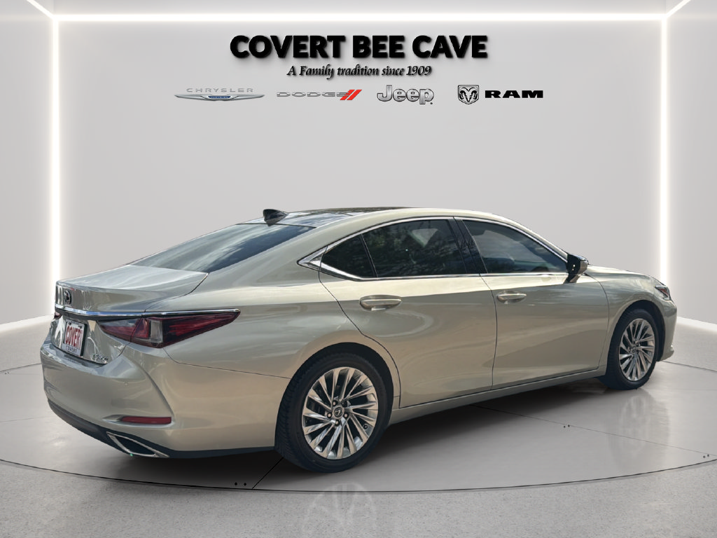 Used 2020 Lexus ES 350 Ultra Luxury w/ Accessory Package 2 FWD image 7